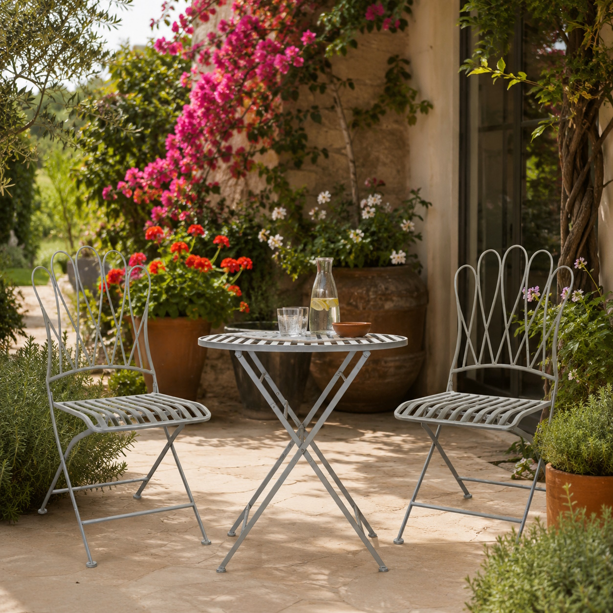 Vintage Garten/Balkon-Set Jardin Metall Himmelblau zwei Stühle ein Tisch