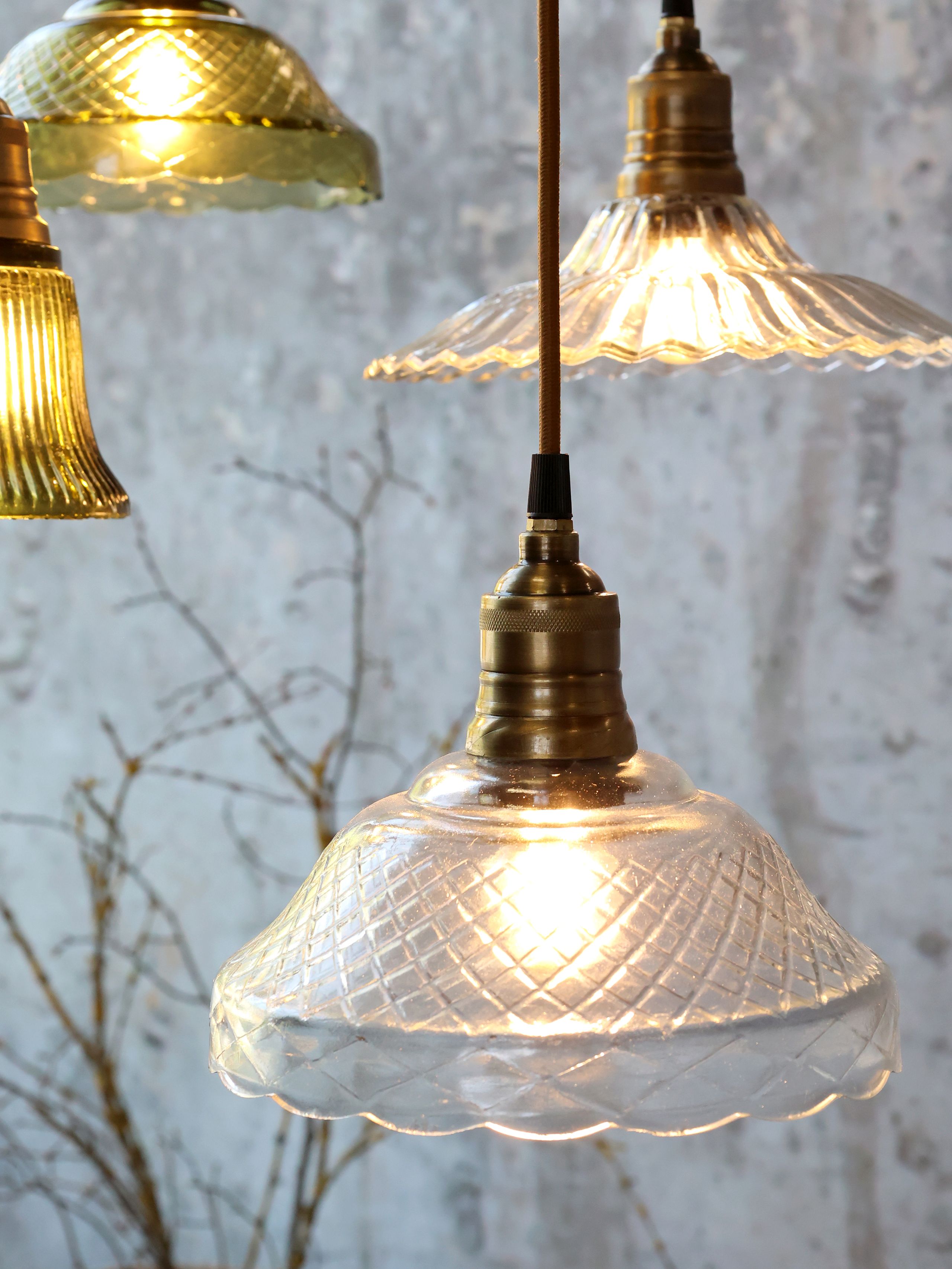 Vintage Hängelampe Jardin Glas Messingfassung Modell 6 Klarglas Vintage Hängelampe Jardin Glas Messingfassung Modell 6 Klarglas