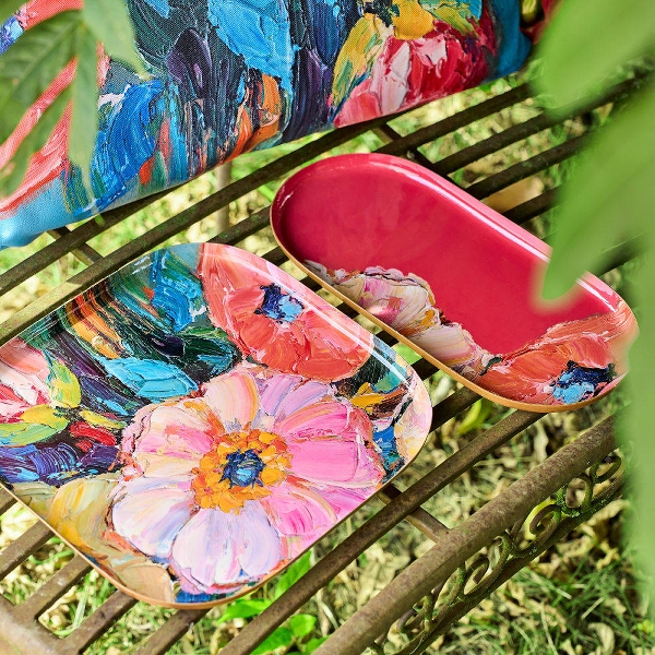 Vintage Tablett 3er Set Garden of Eden Blumenmotive Metall Rot