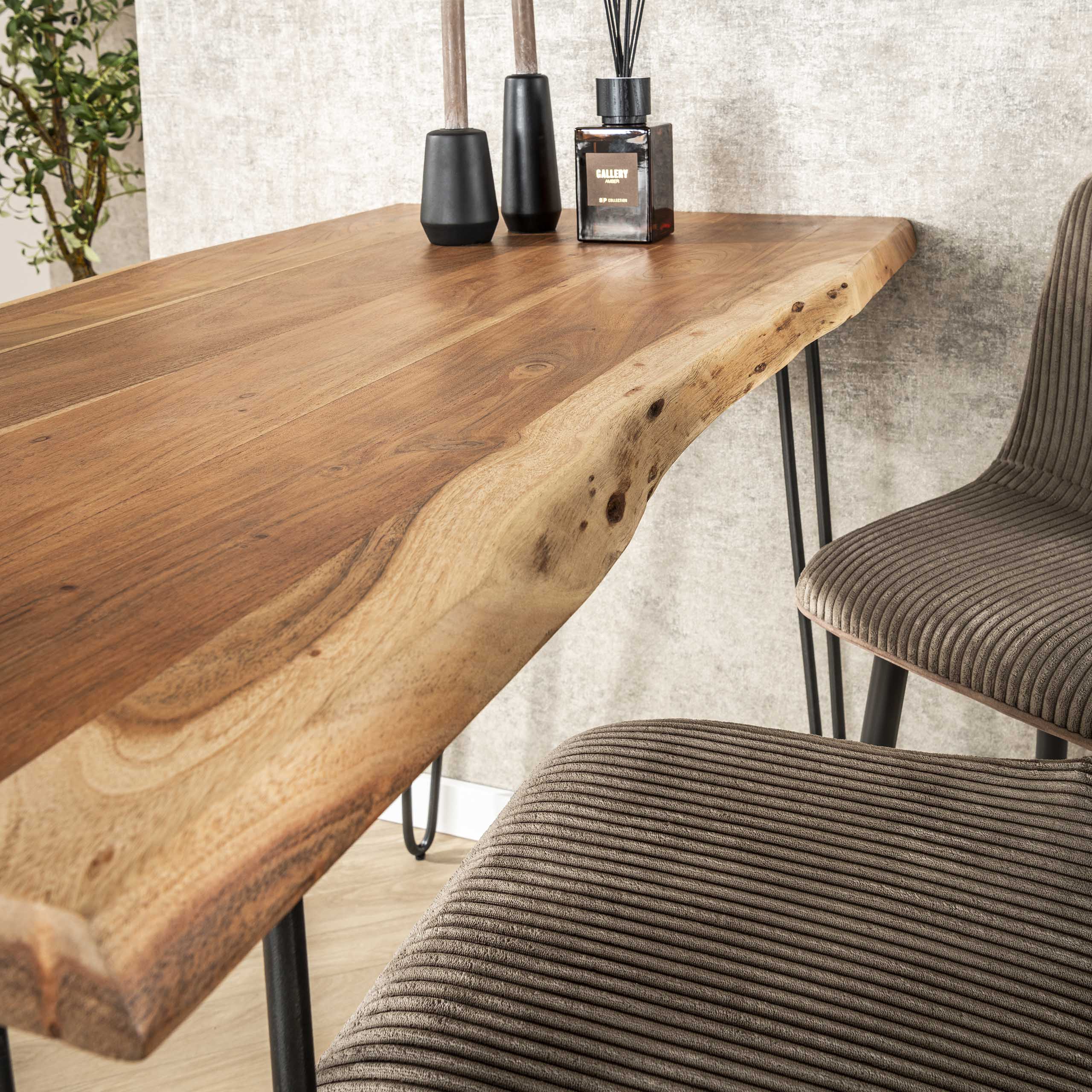 Massivholz Bartisch Industrial Edge Vintage 130/70/3,5 Baumkante