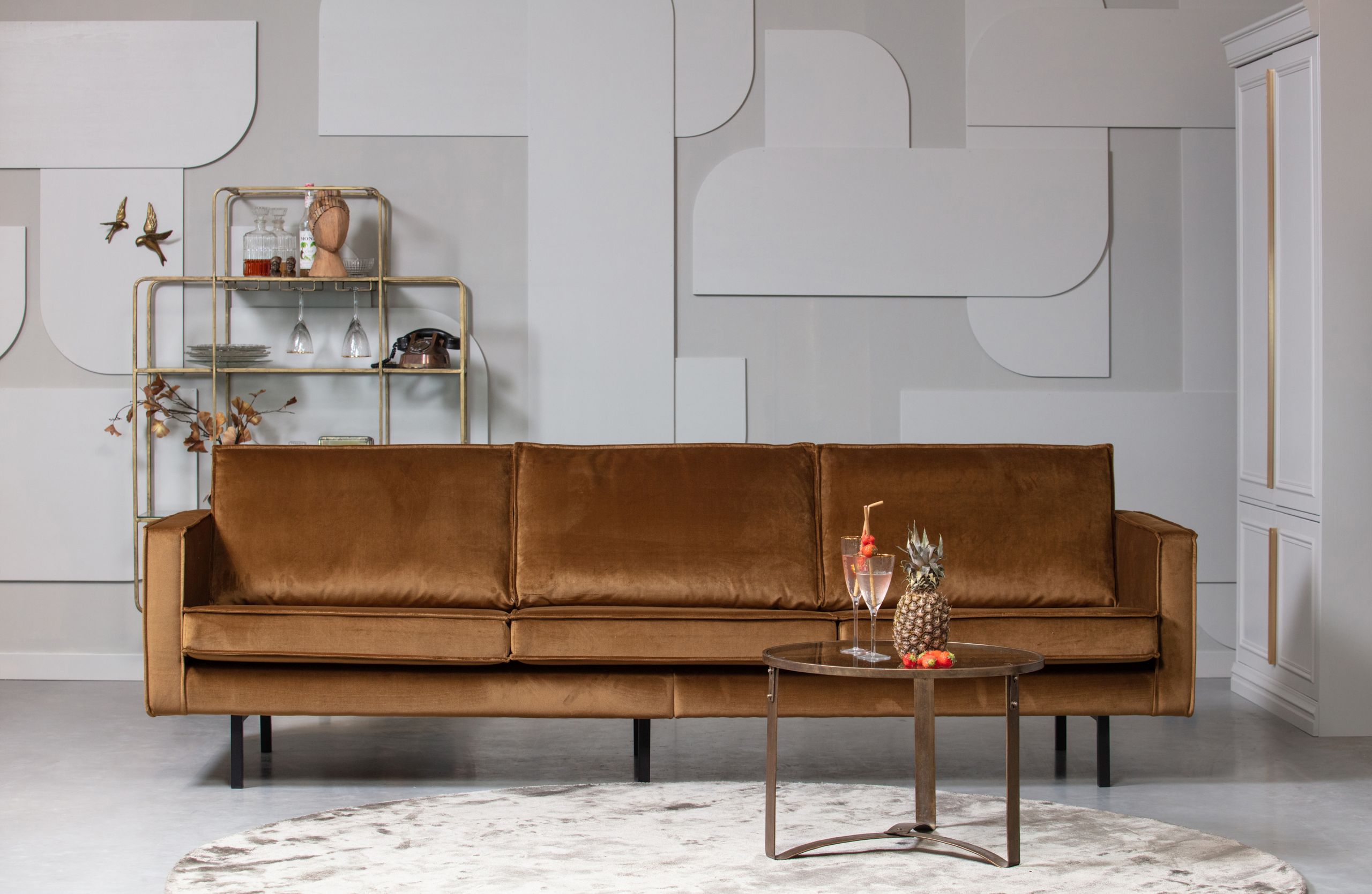 8714713081561_2 Retro Samtsofa Rodeo 3-Sitzer Honiggelb