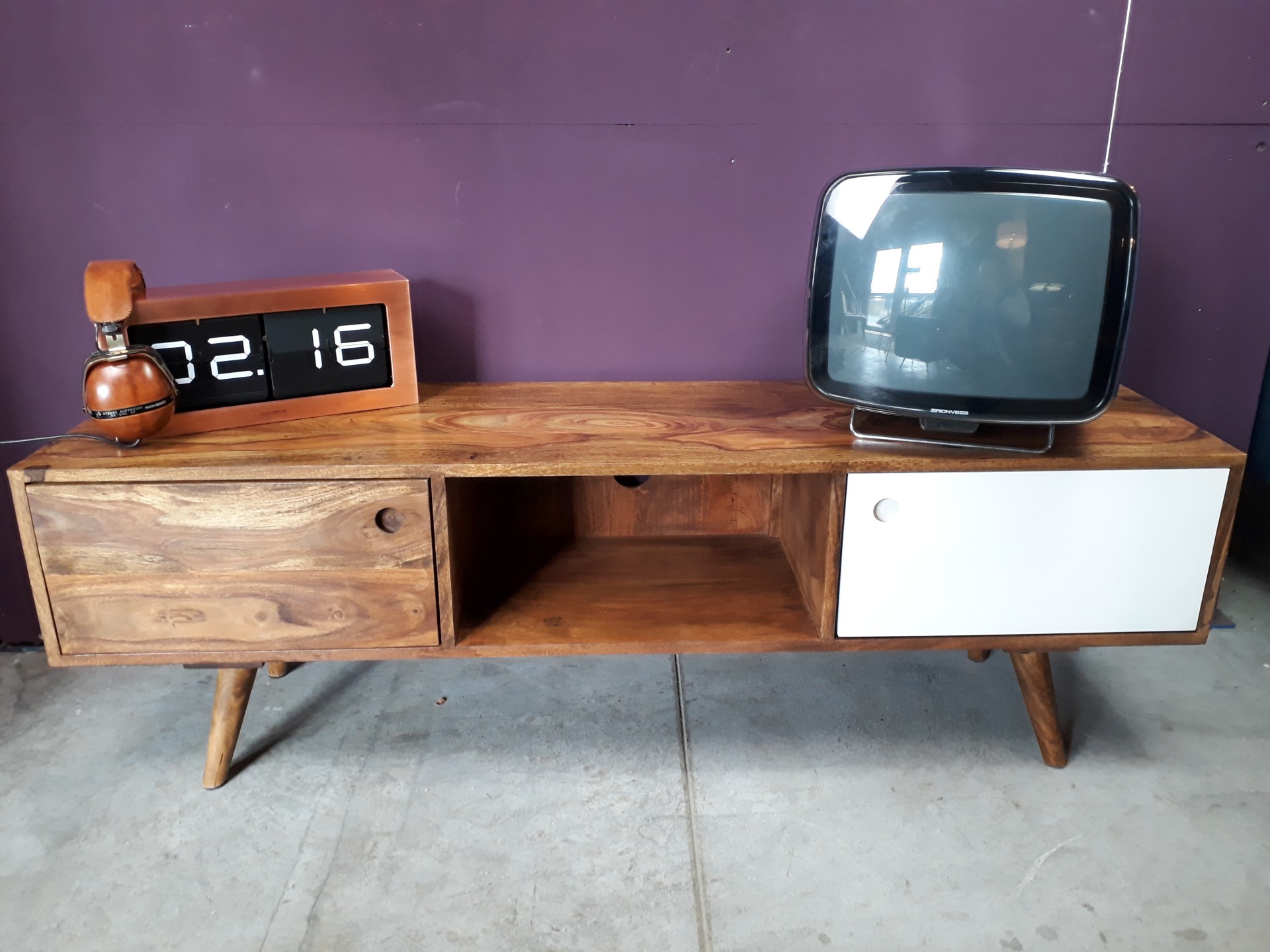 Sideboard Vintage Oslo TV Board Sheesham Massivholz 140