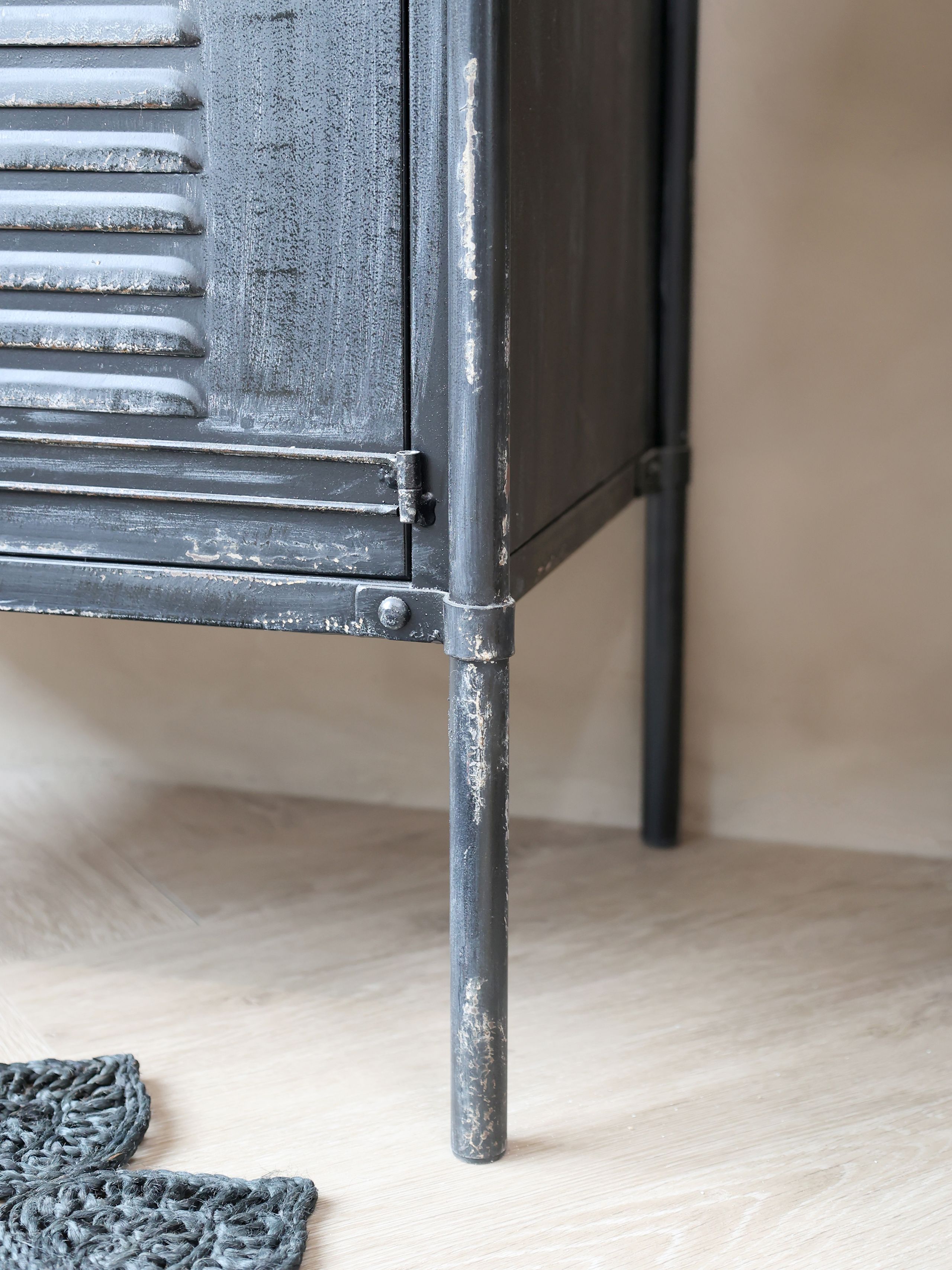 40039224_07 Vitrine Schrank Spind Alissa Vintage Metall Glas Holz