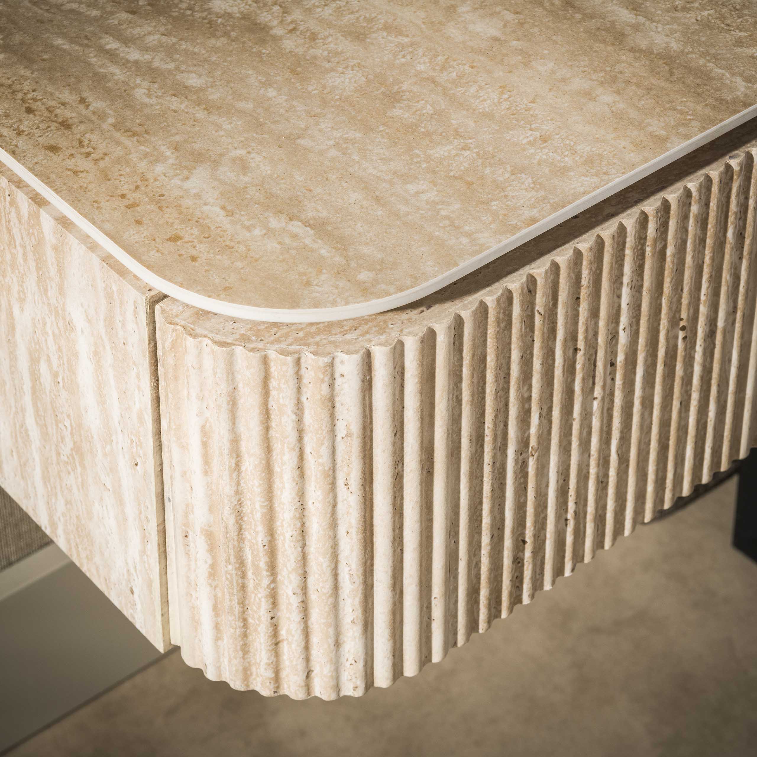 Nachttisch Cassetto Travertin Keramik mit Wandhalterung Travertin