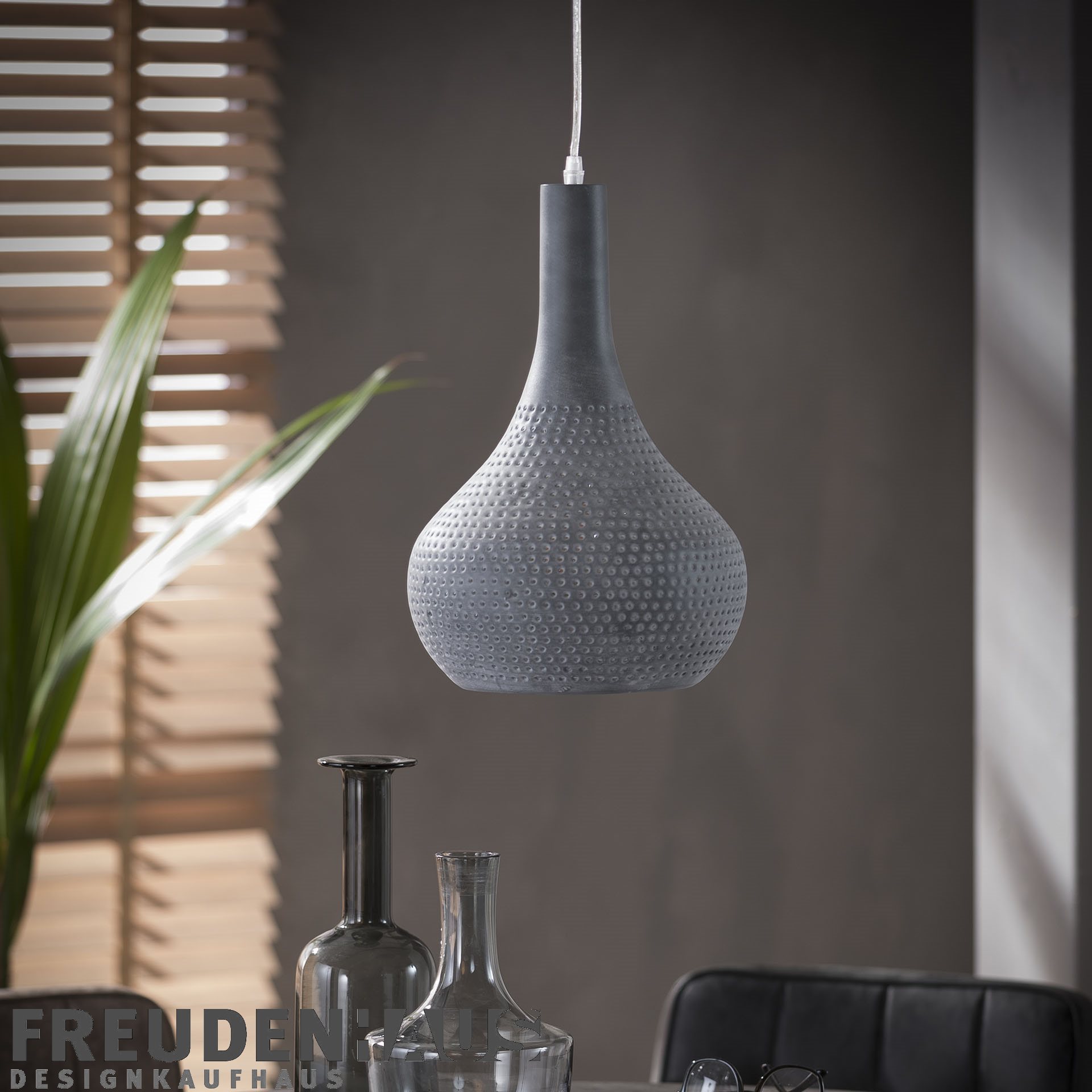 Hängelampe Industrial Kegel Betonoptik Ø 25cm