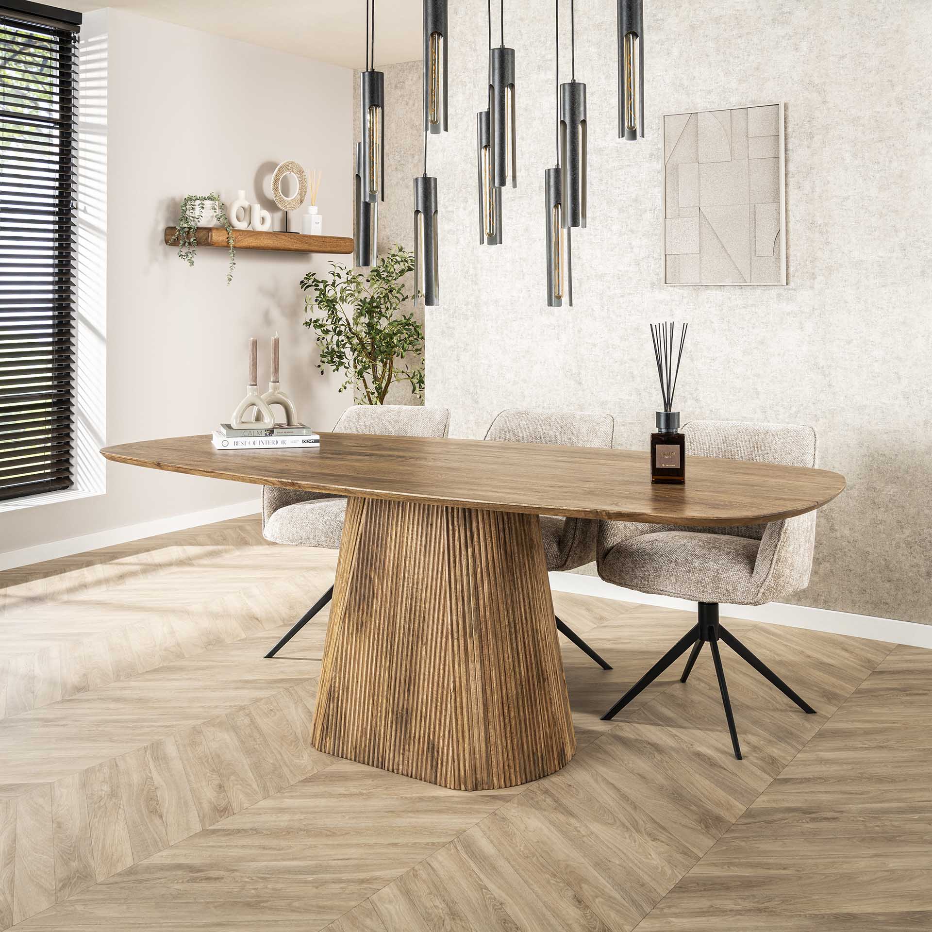 Retro Esstisch Mangoholz Wave 215 cm oval gerilltes konisches Bein